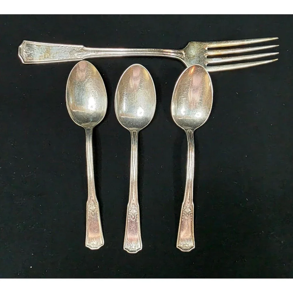 1924 Stratford Shakespeare Silverplate Flatware Fork & Spoons Lot of 4 USA